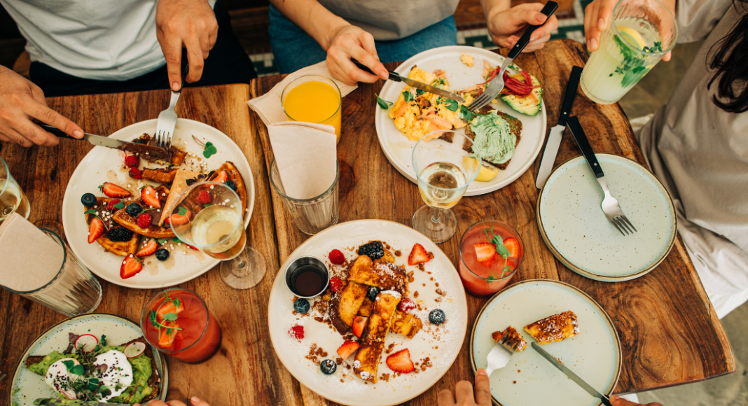 Sixty5 Main brunch.