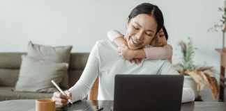 Balancing Your Career and Motherhood balancing career