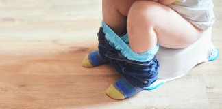 Lazy Mama Manual – The Case for {very} Early Potty Training early potty training