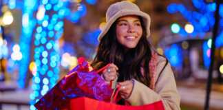 Celebrate the Holiday Season with Cross County Shopping Center A woman holiday shopping.