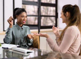 The Best Piece of (Unsolicited) Advice I Got as a Mom A woman giving unsolicited advice.