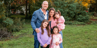 Fed is Best: Meet Mandy Contributor Mandy and her family.