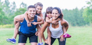 Simplifying Your Summer Fitness Routine A family working out over the summer.