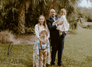 A family taking spring photos.