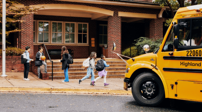 Clear Skies, Healthy Rides: This Earth Day, Let’s Put Westchester Kids on the Road to a Healthier Future! Kids running to catch the bus.