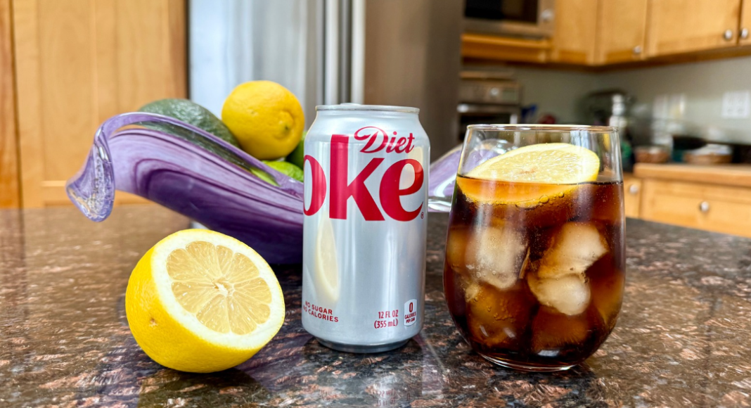 A diet coke with lemon.