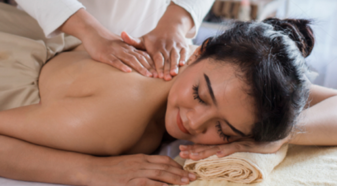 A Guide to Beauty & Pampering in Westchester County A woman getting a massage.